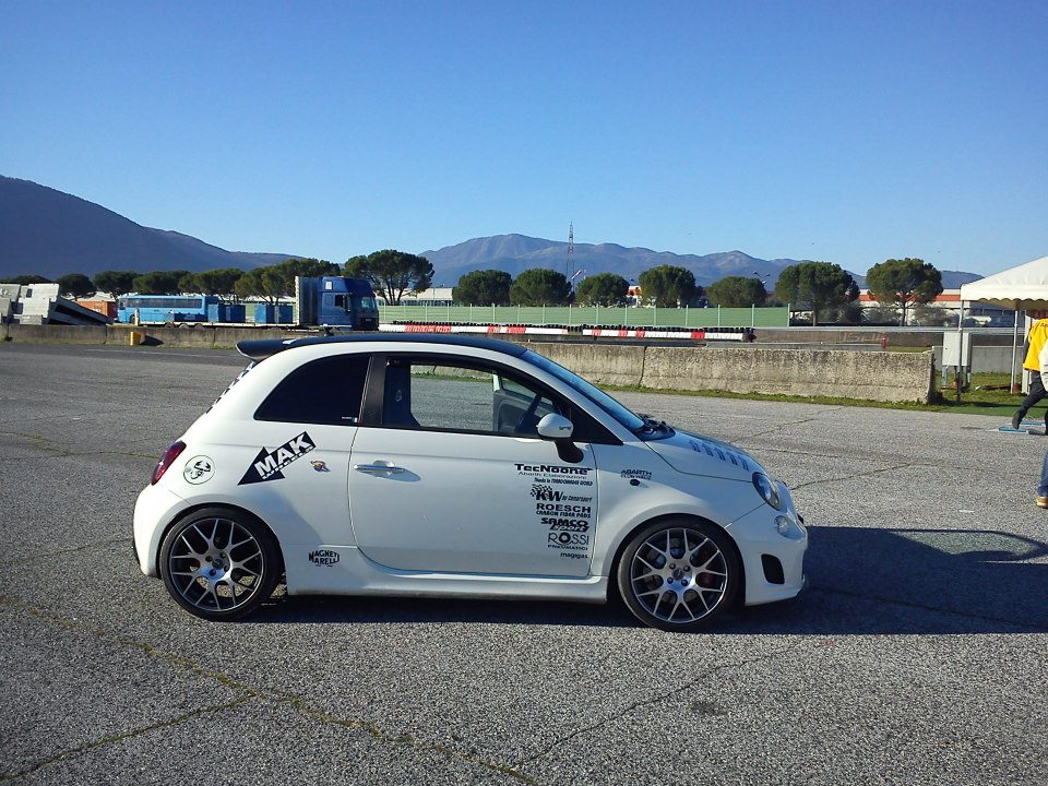 FIAT 500 abarth kit 218 cv