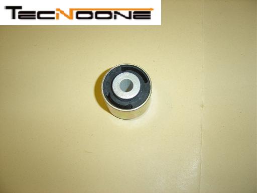 silent block braccetto motore e ponte posteriore OE 824027790